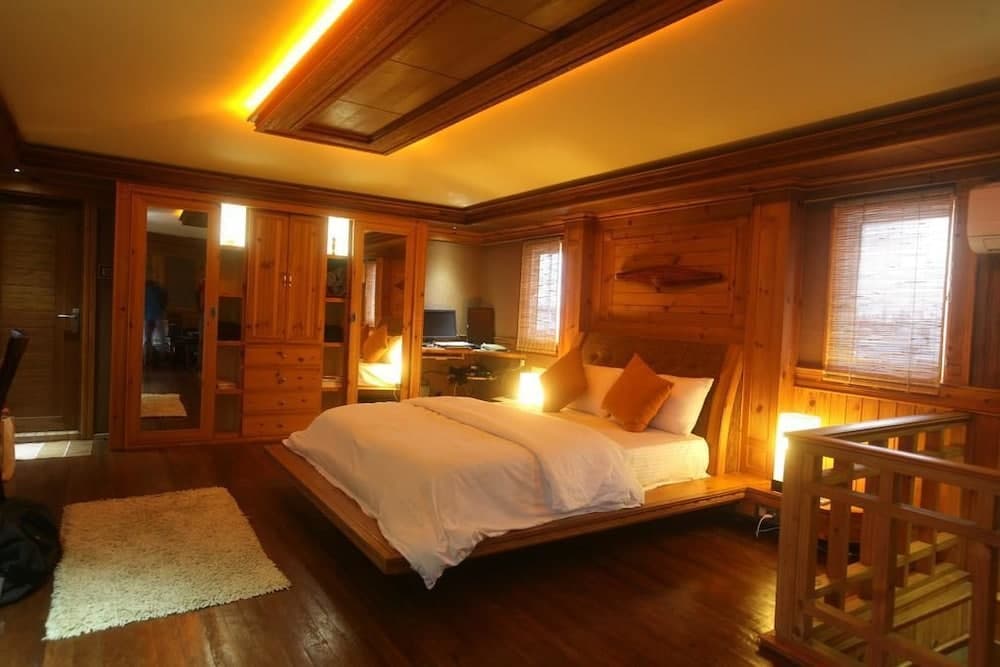 Eureka Serenity Athiri Inn - View 27