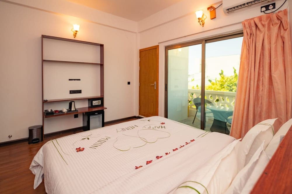 Gaafaru View Inn - View 7