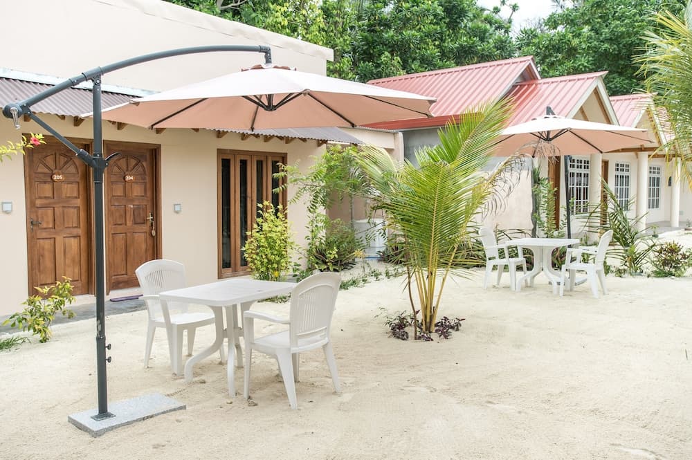 Thoddoo Retreat - View 4