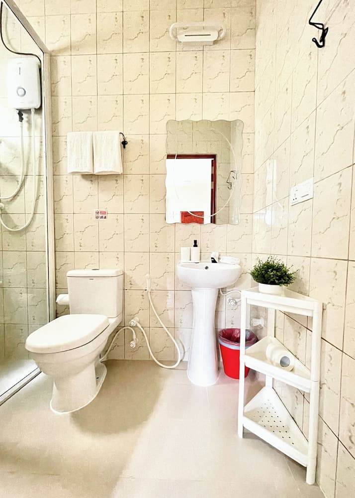 Three Hearts Guesthouse - View 28