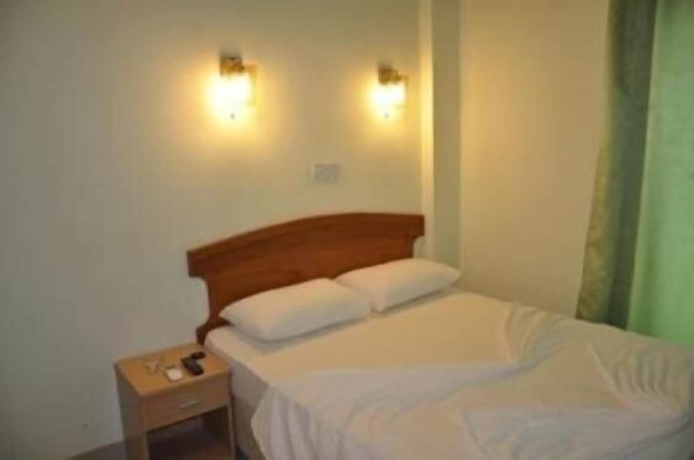 Kaani Lodge - View 8