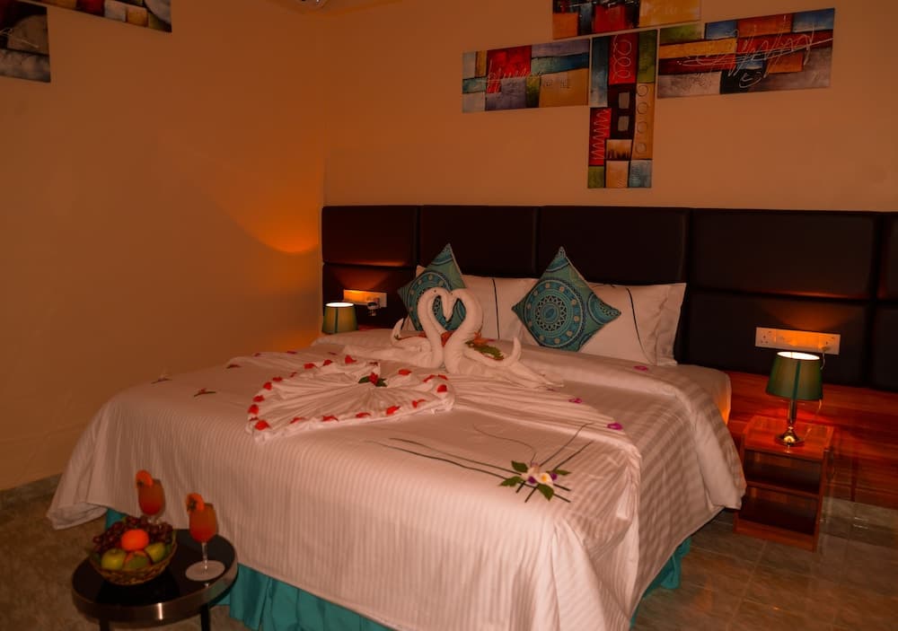 Cliff  Retreat - View 24