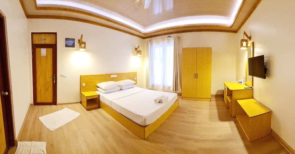 Beach Star Maldives - View 2