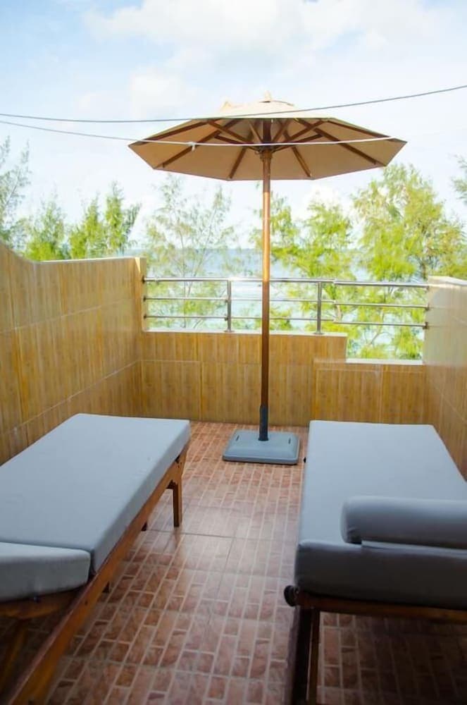 Eureka Serenity Athiri Inn - View 54
