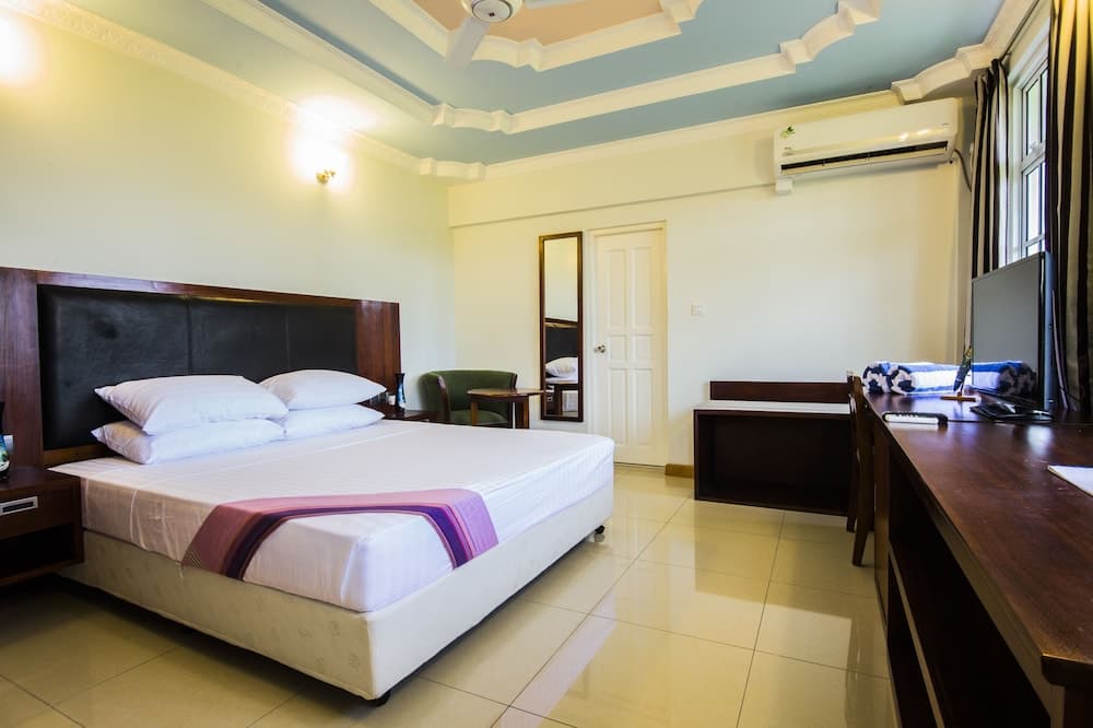 La Cabana Maldives - View 8