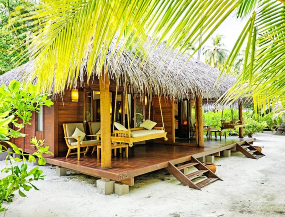 Medhufushi Island Resort - View 61