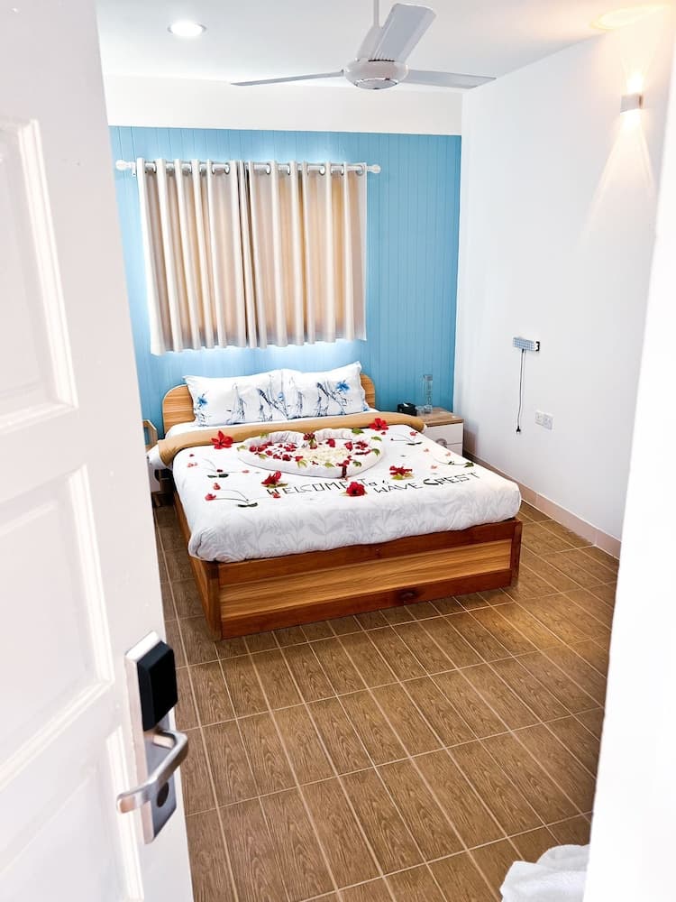 Wave Crest Retreat - View 22