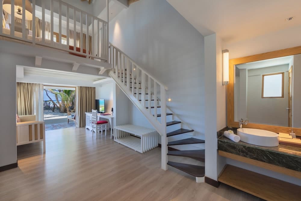 Cinnamon Dhonveli Maldives - View 80