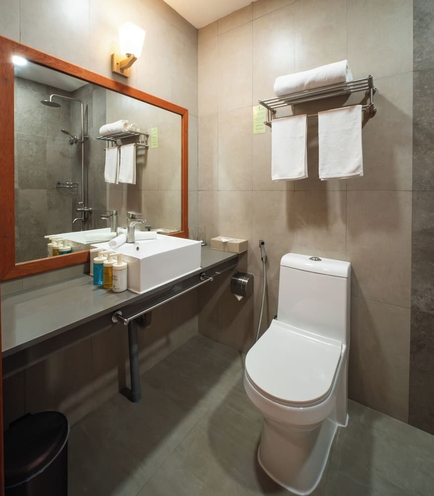 Araamu Hotels Maldives - View 63