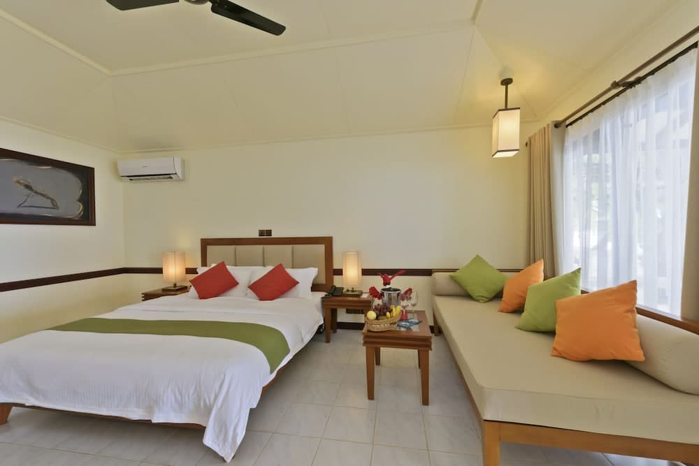 Villa Nautica Paradise Island Resort - View 3