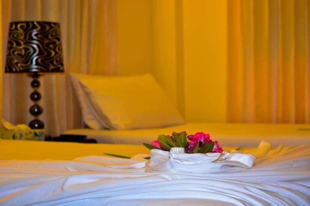 BEACH PALACE HOTEL - View 14