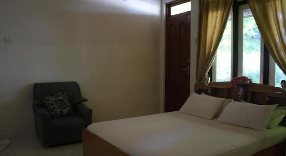 Pearl Beach View - View 5