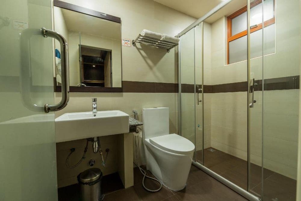 Clear Sky Inn - View 40