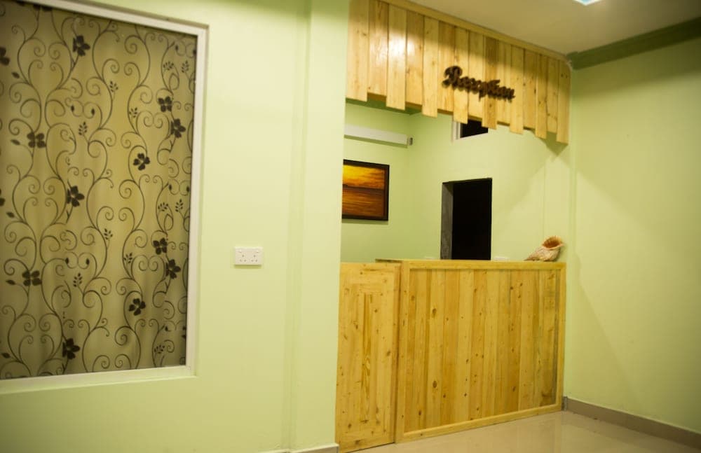 Medhufaru Inn - View 2