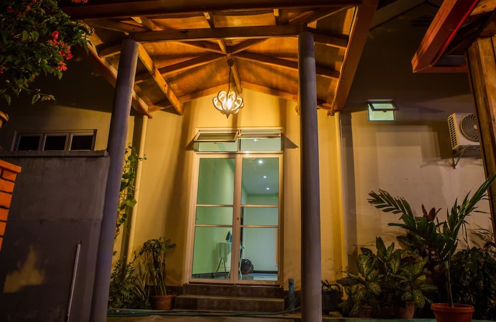 Charming Holiday Lodge - View 46