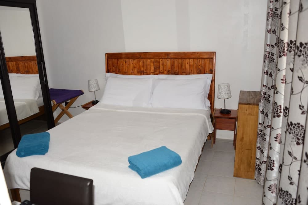Ithaa Beach Maldives - View 16