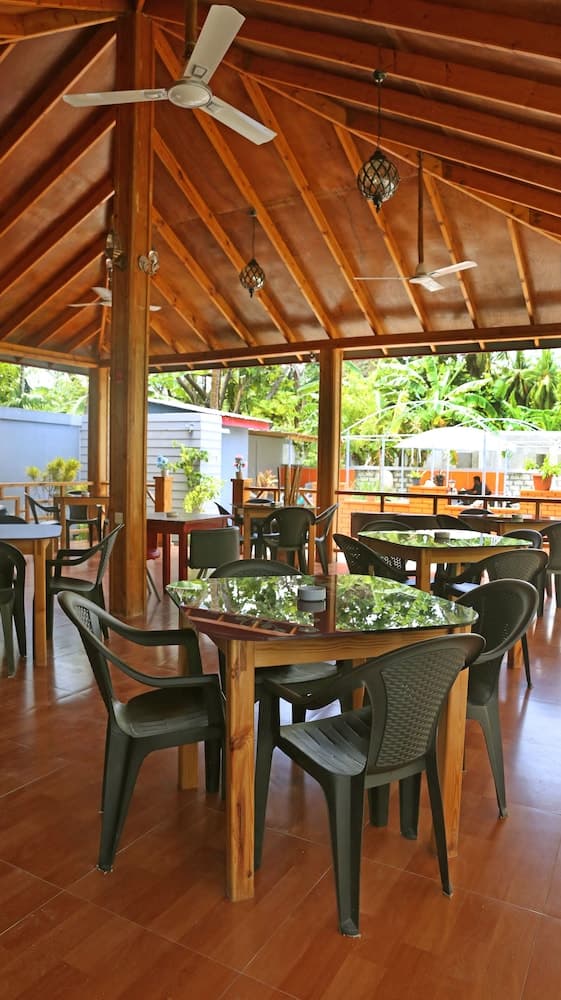 Charming Holiday Lodge - View 22