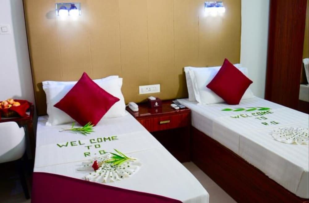 Royal Quest - View 9