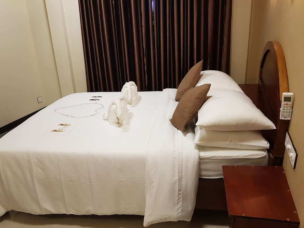 Hibiscus Holidays - View 7