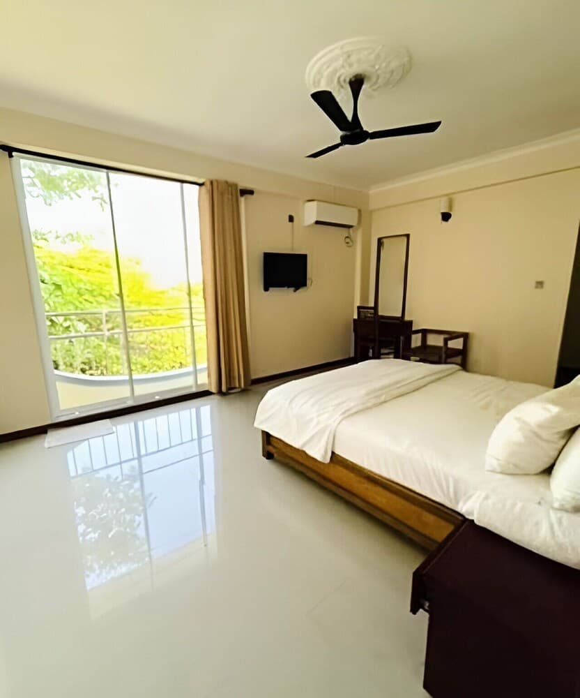 Noah Private Beach House - View 9