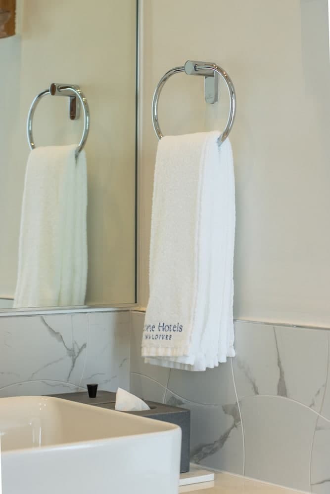 Stone Hotel Dhiffushi - View 172