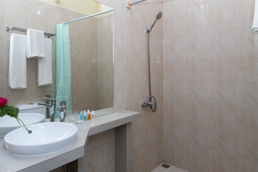 Relax Residence Thoddoo Maldives - View 10