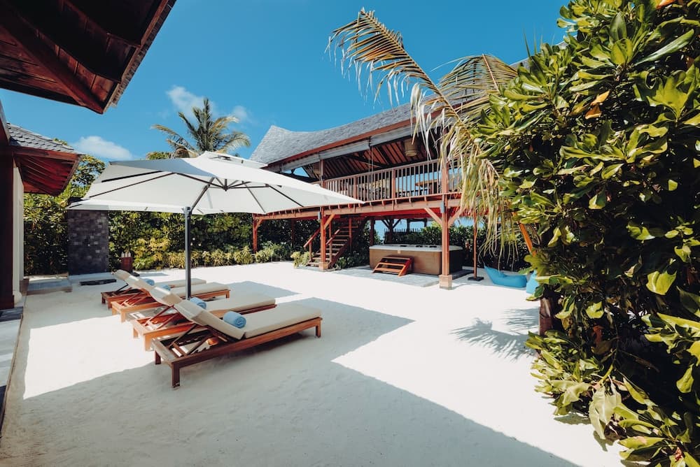 Kuredhivaru Resort & Spa Maldives by Accor - View 9