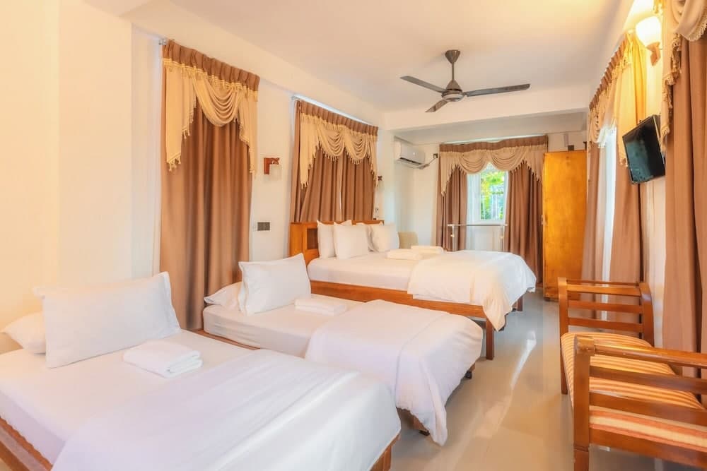 Biosphere by Hawks Hotels Kamadhoo Baa Atoll - View 33