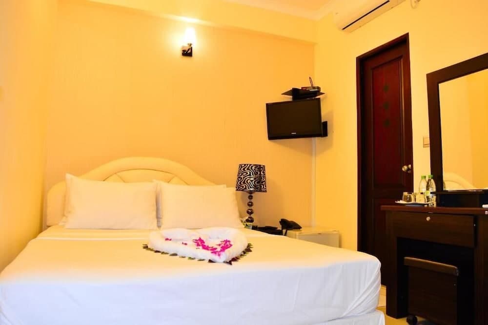 BEACH PALACE HOTEL - View 17