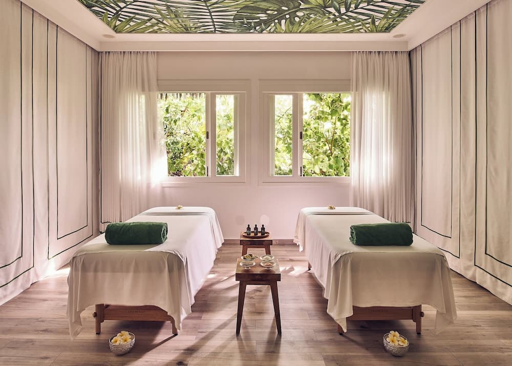 Finolhu, A Seaside Collection Resort, a Member of Design Hotels - View 14