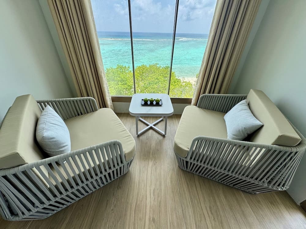 Avyanna Gulhi Beach - View 35