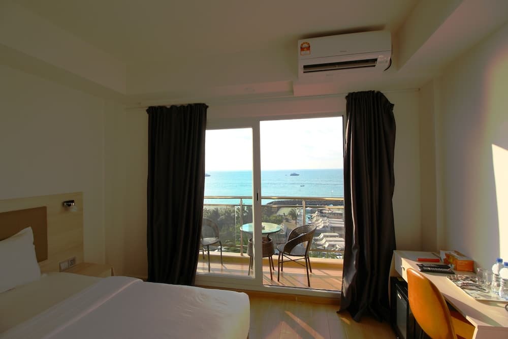 iCom Marina Sea View - View 13