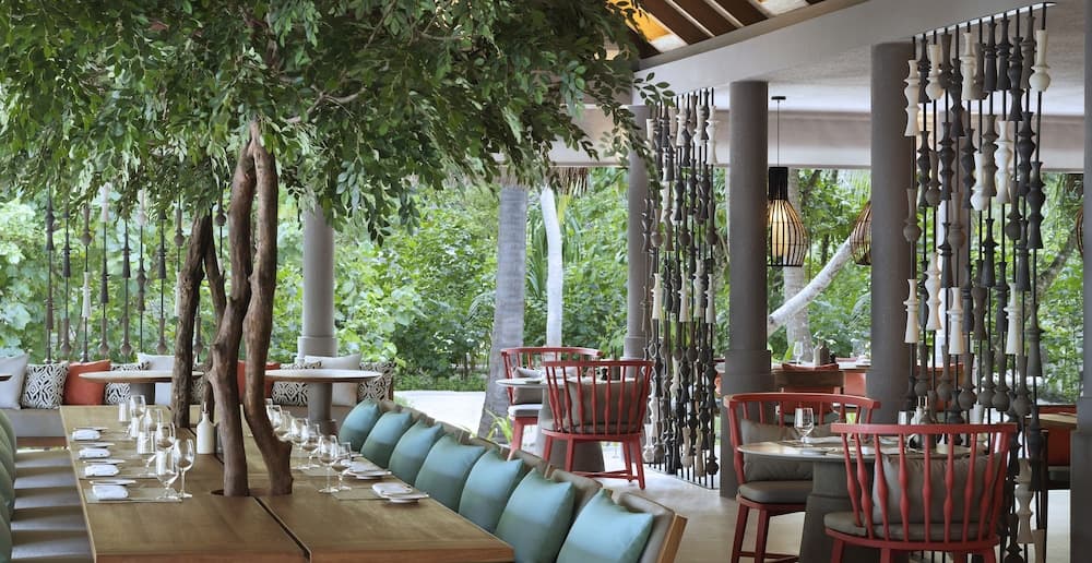 Vakkaru Maldives - View 91