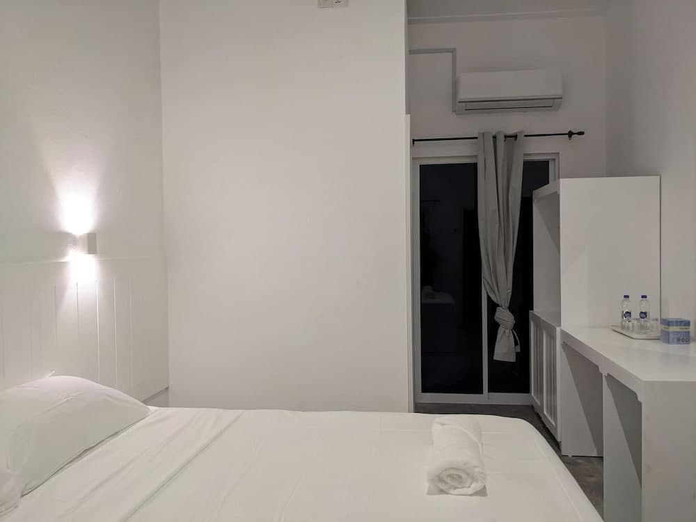 Avi Guesthouse - View 5