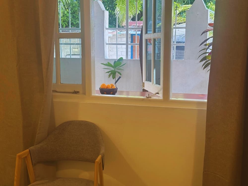 Bahaaru Villa Surf and Stay - View 19