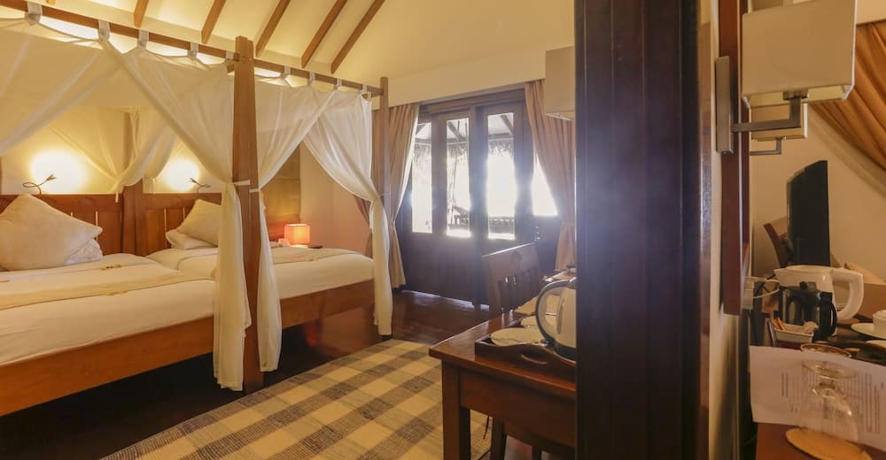 Medhufushi Island Resort - View 8