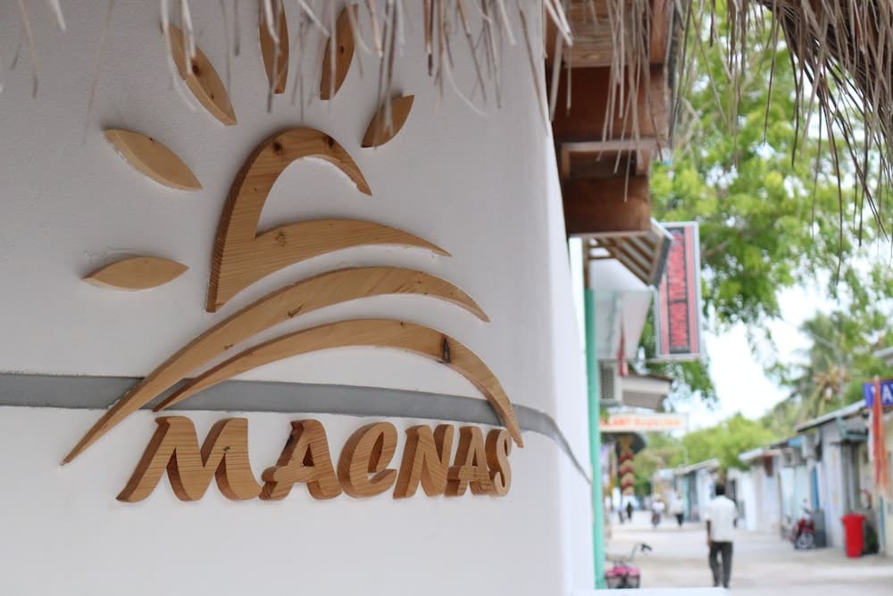 Macnas - View 20