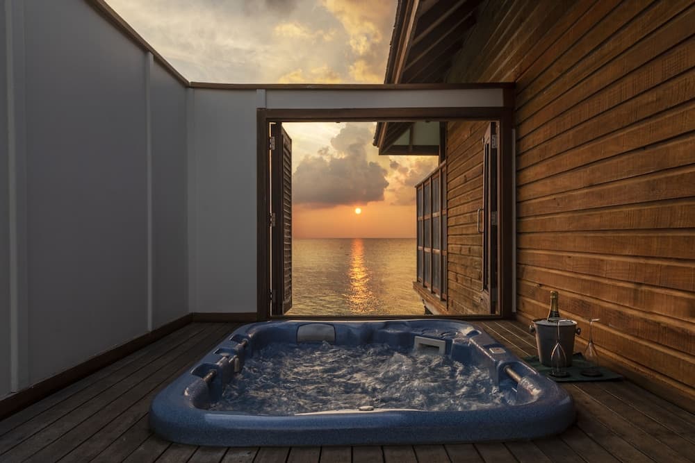 Veligandu Maldives Resort Island - View 22