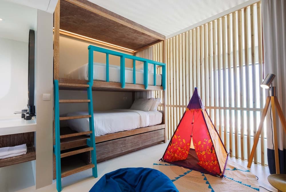 Hard Rock Hotel Maldives - View 34