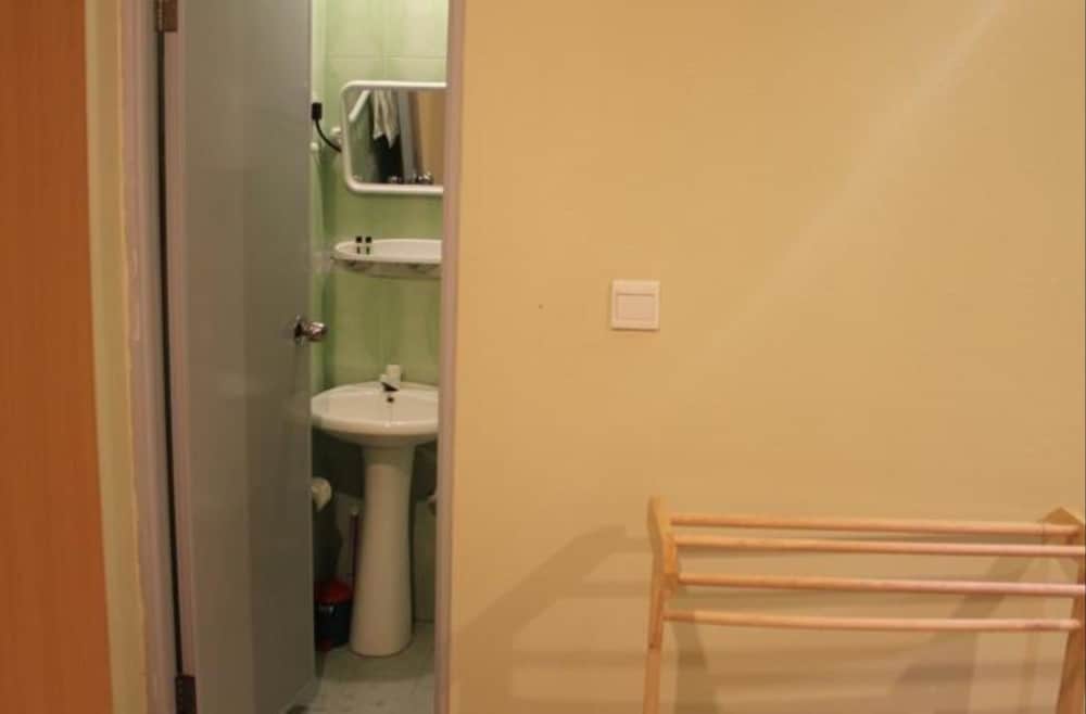 Holiday Lodge - View 4