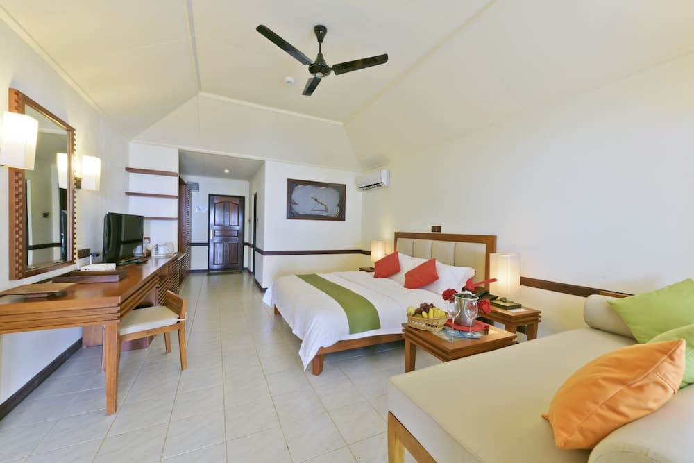 Villa Nautica Paradise Island Resort - View 4