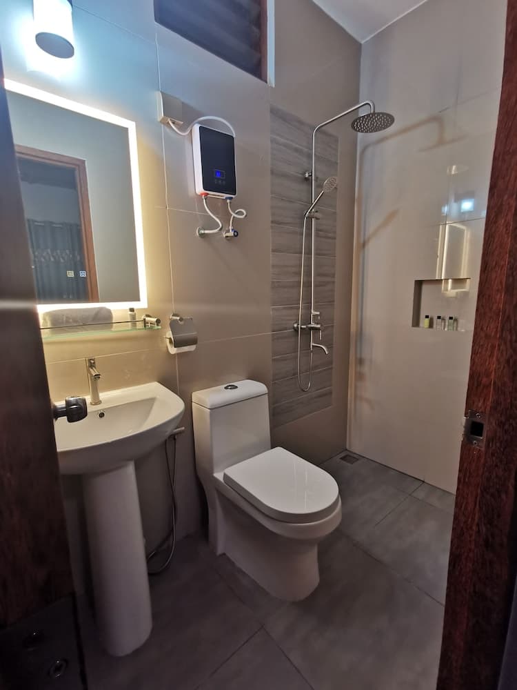 Village Hideaways & Spas - View 28
