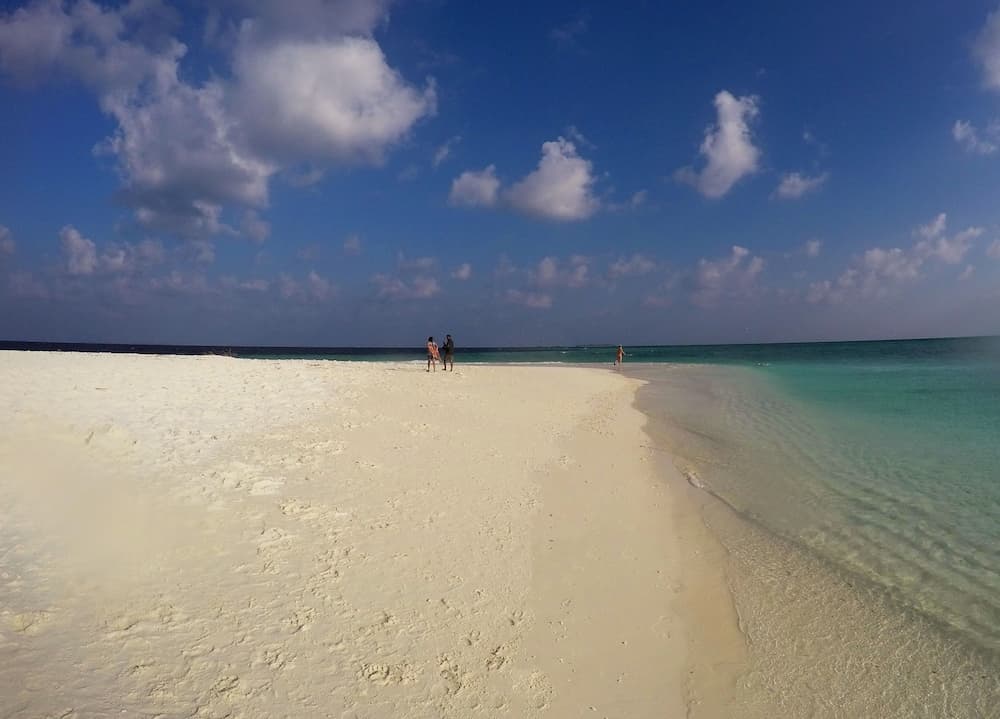 Adroit Beach Inn - View 10