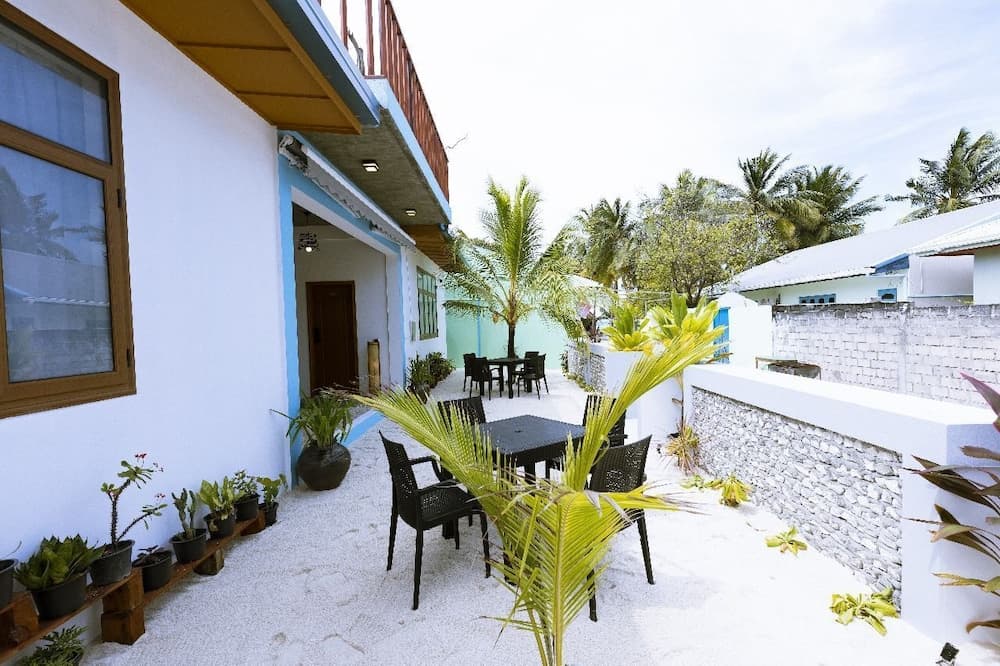 Blue Coral Vashafaru - View 39