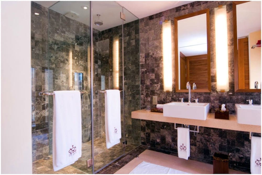 Villa Nautica Paradise Island Resort - View 67