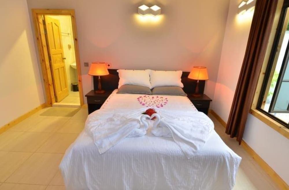 Beach Residence - View 14