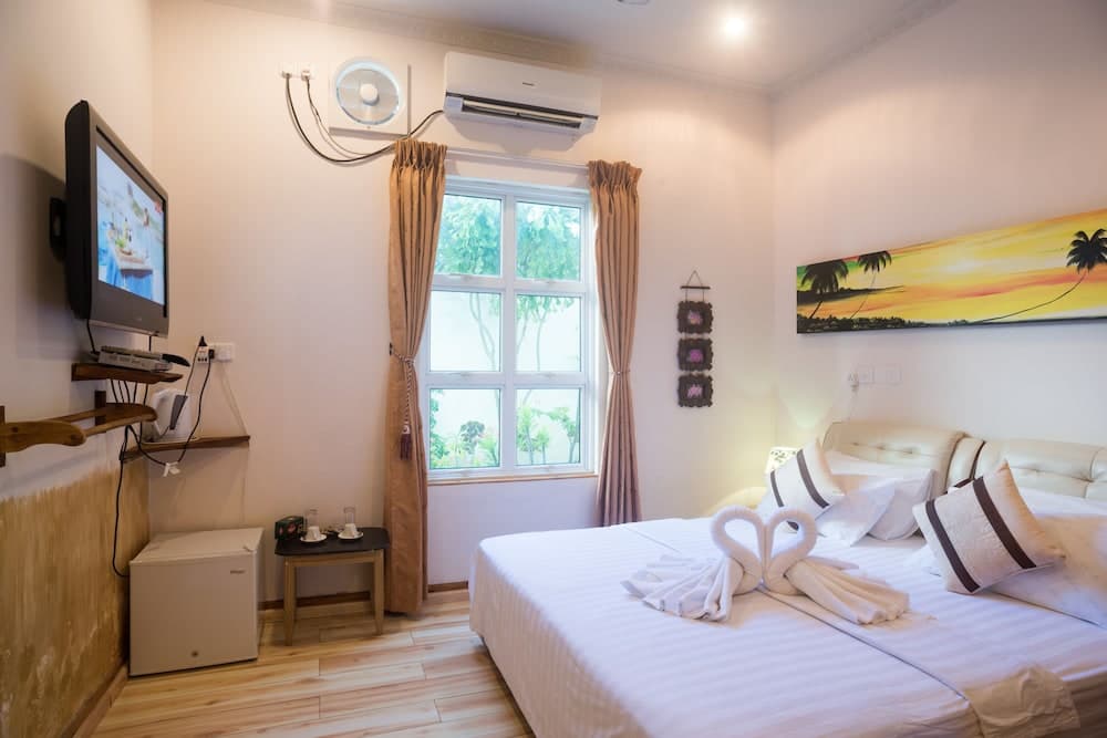 Coral Reef View Inn - View 18