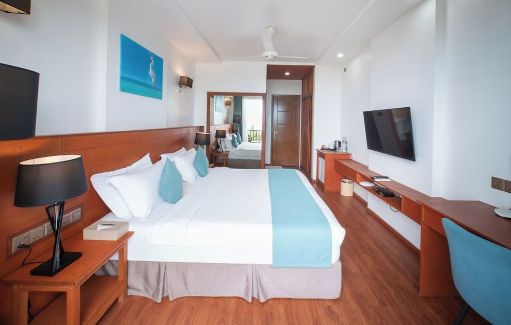 Araamu Hotels Maldives - View 47