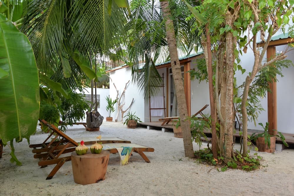 Eden BAANI Lodge - View 28