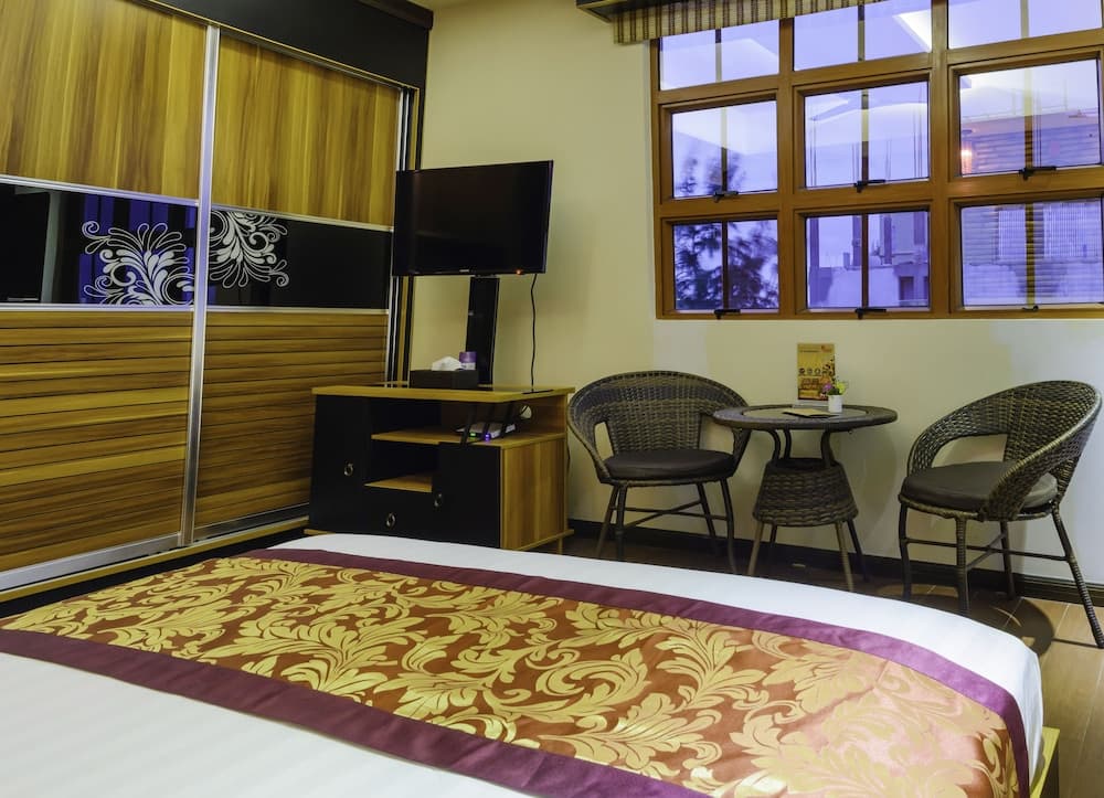 Clear Sky Inn - View 23